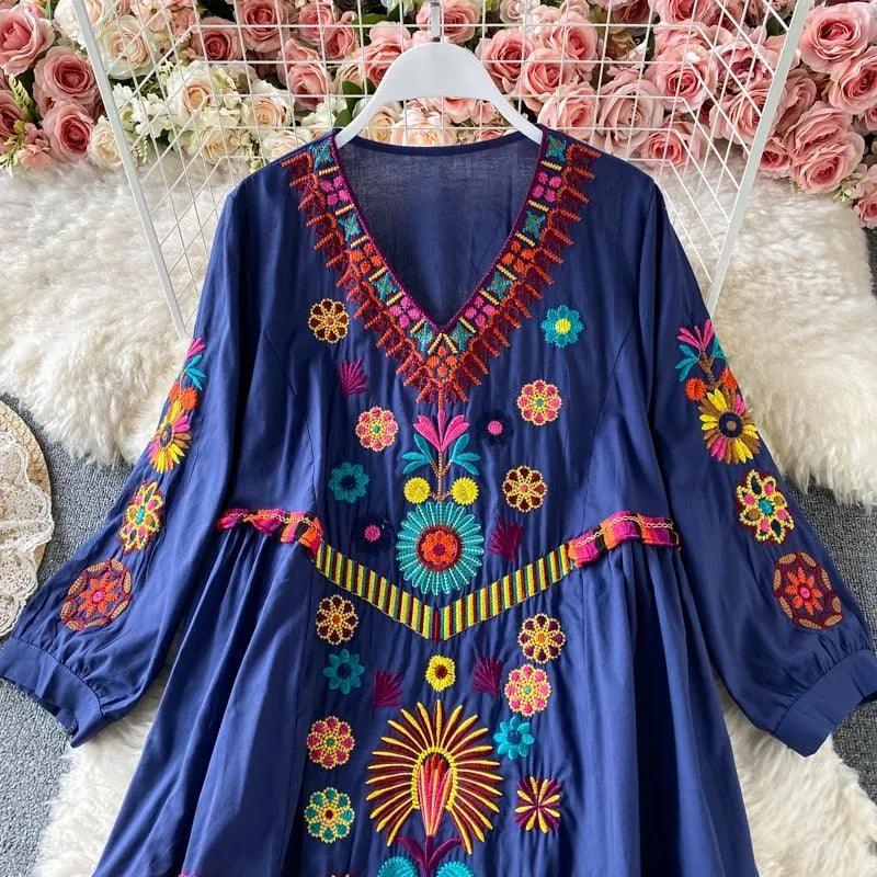 Boho Chic Floral Embroidery Dress