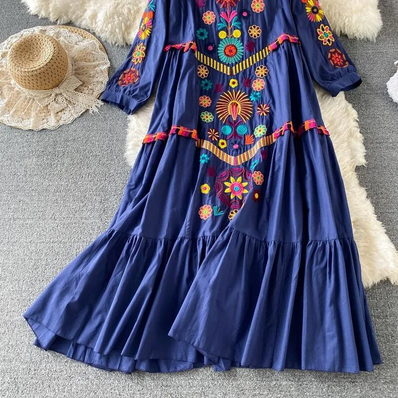 Boho Chic Floral Embroidery Dress