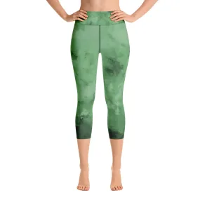 Green Abstract Yoga Capri Leggings, Green Best Women's Yoga Capri Leggings- Made in USA/EU/MX