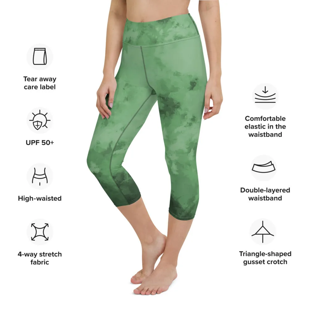 Green Abstract Yoga Capri Leggings, Green Best Women's Yoga Capri Leggings- Made in USA/EU/MX
