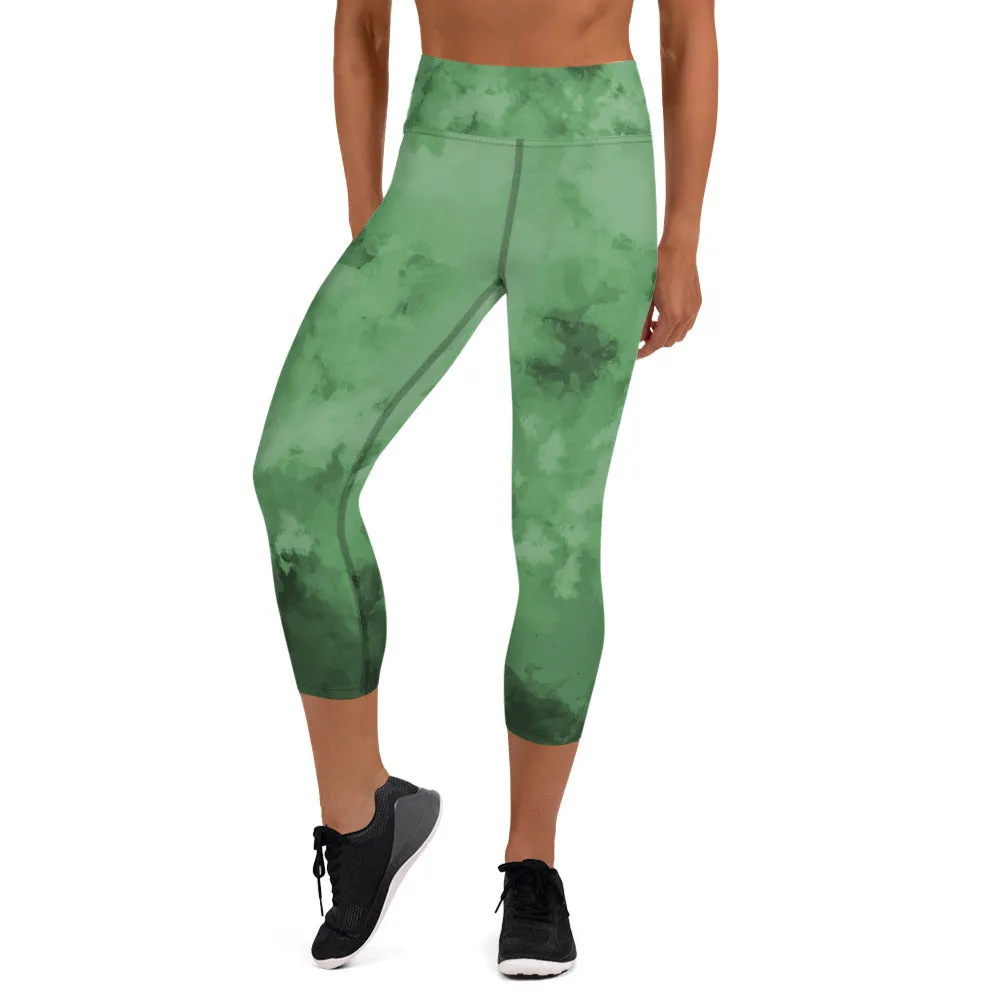 Green Abstract Yoga Capri Leggings, Green Best Women's Yoga Capri Leggings- Made in USA/EU/MX