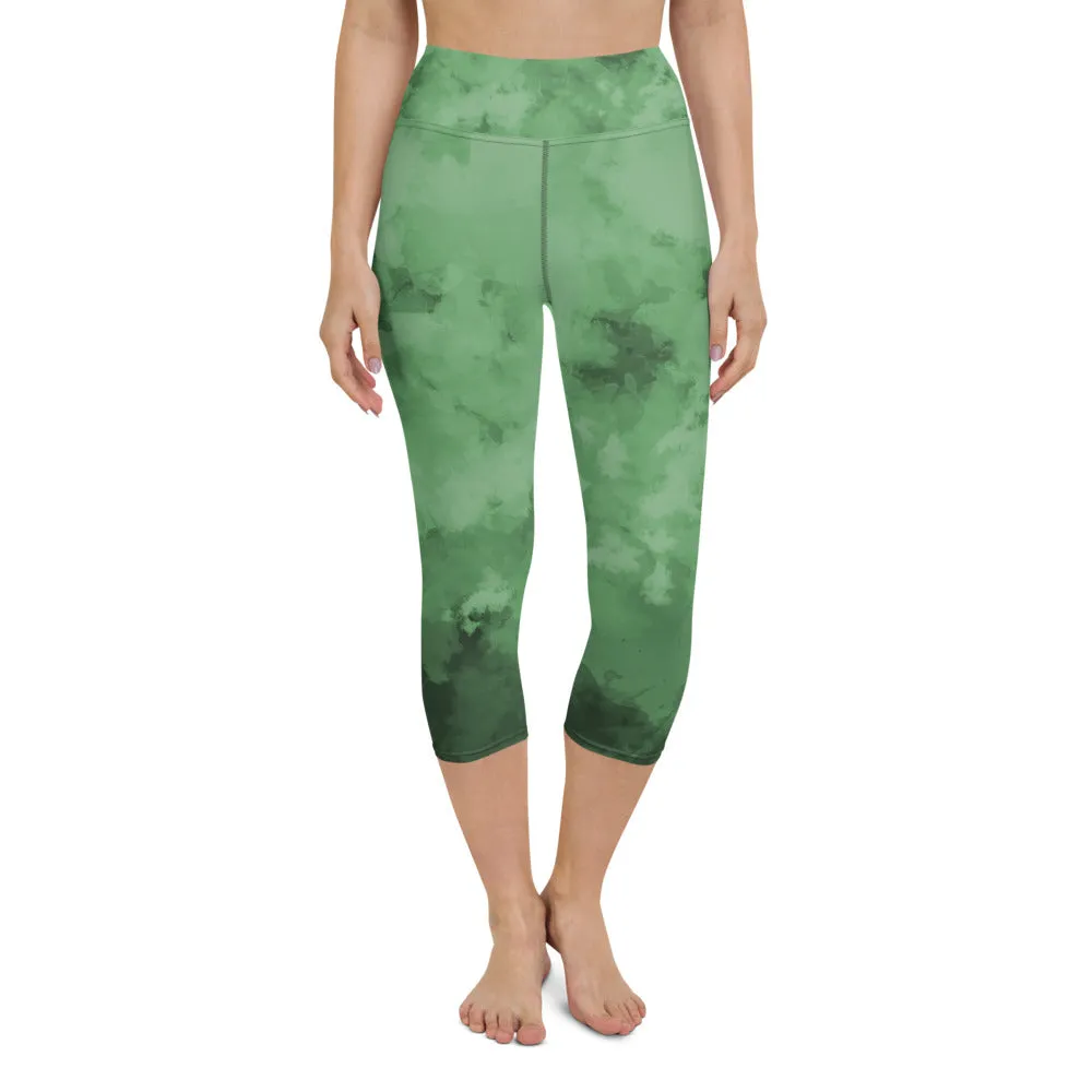 Green Abstract Yoga Capri Leggings, Green Best Women's Yoga Capri Leggings- Made in USA/EU/MX