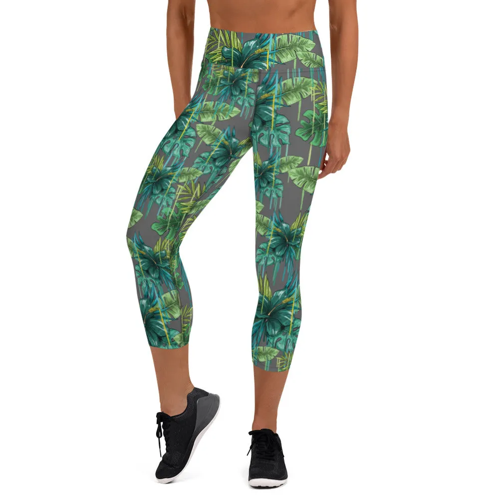 Grey Tropical Yoga Capri Leggings, Hawaiian Style Tropical Print Yoga Capri Leggings-Made in USA/EU/MX