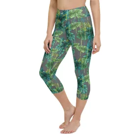 Grey Tropical Yoga Capri Leggings, Hawaiian Style Tropical Print Yoga Capri Leggings-Made in USA/EU/MX