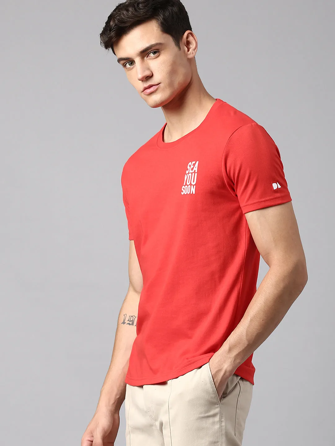 Men's Red Solid T-shirt
