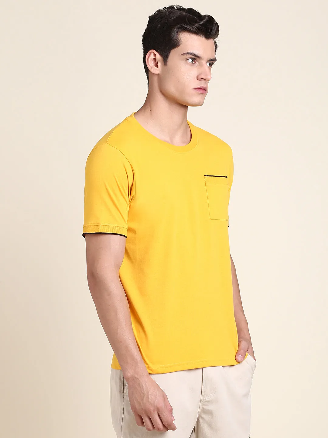 Men's Soft And Stretchy Fabric Mustard Casual Crew Neck Tshirt