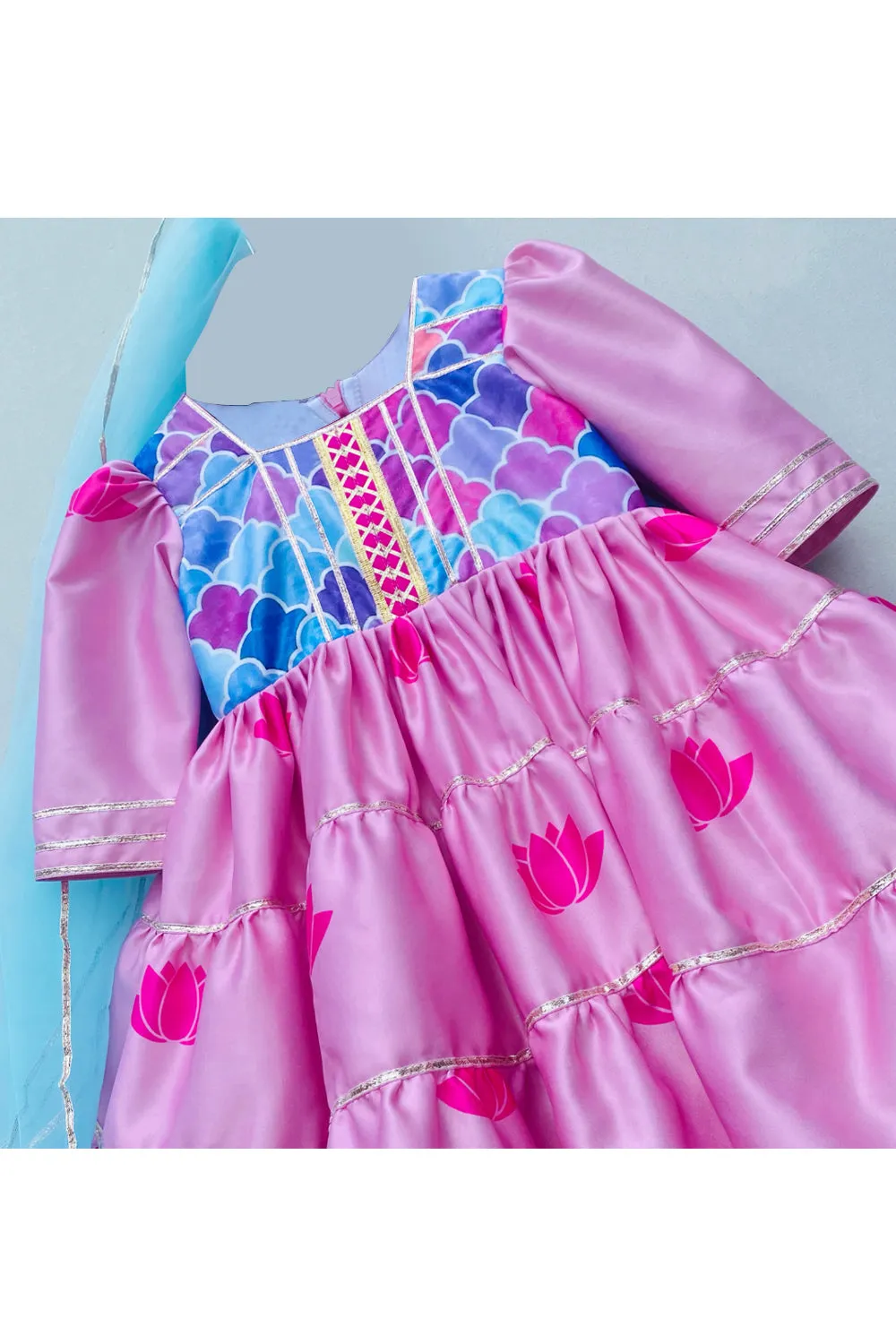 Onion pink lotus printed kurta with pants and dupatta