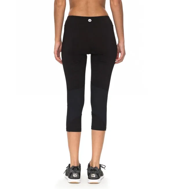 Roxy Spy Game Capri Pants