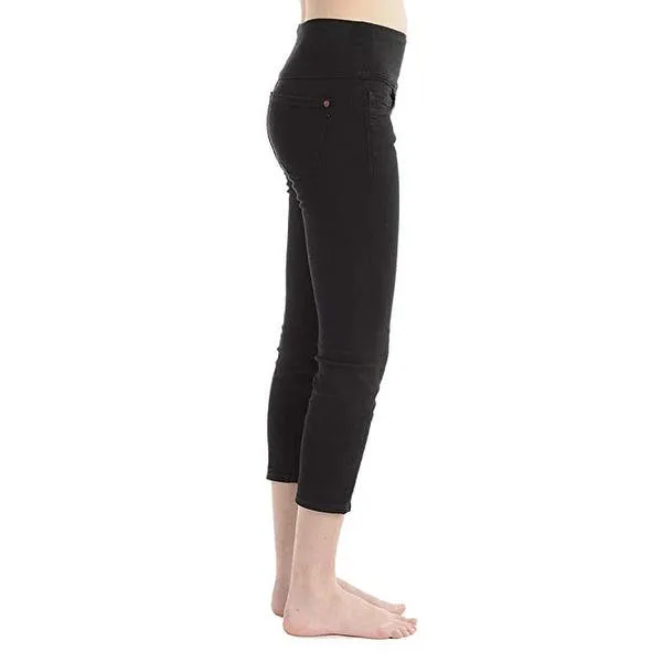 SPANX Signature Capri Jeans in Basic Black