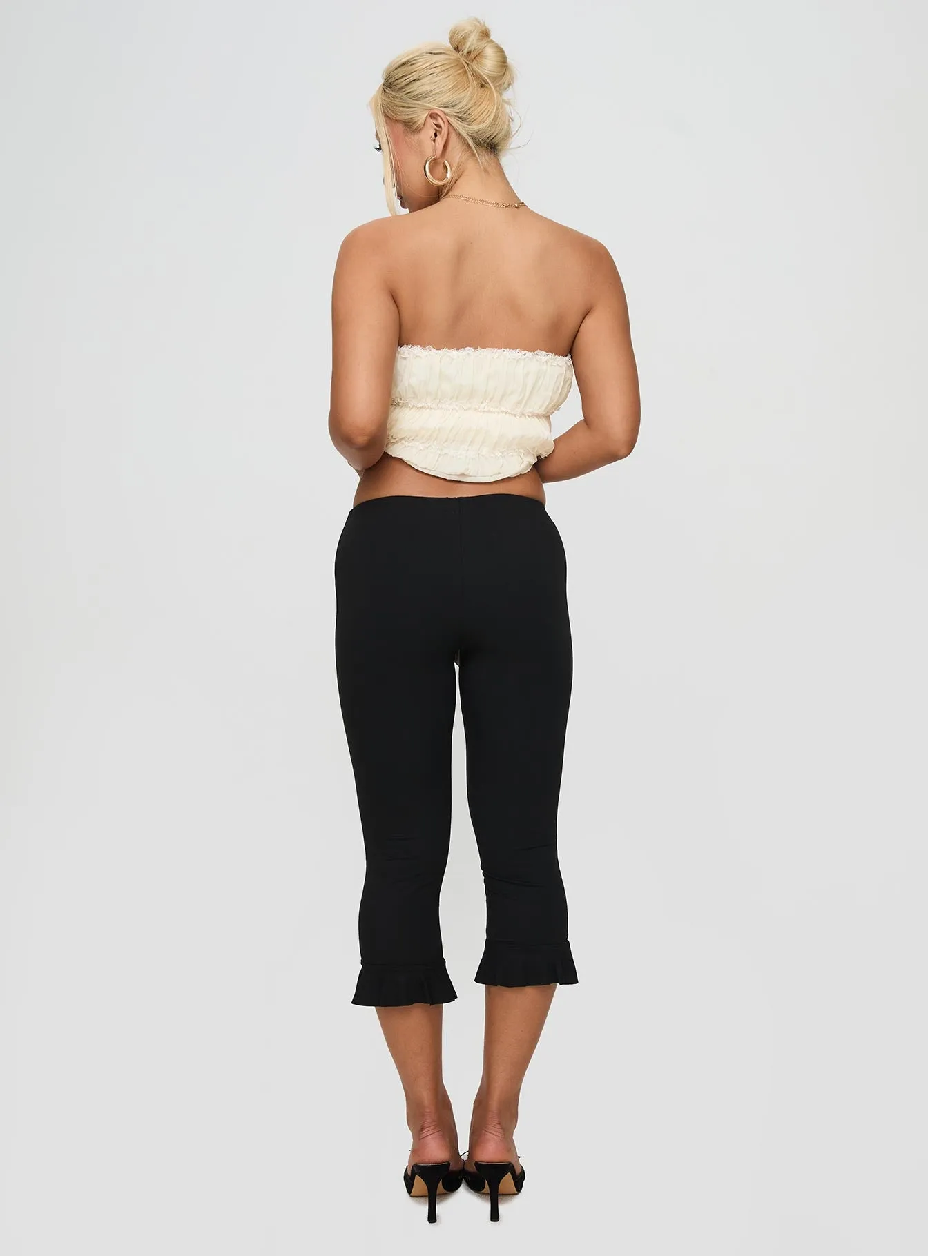 Witchcraft Capri Pants Black